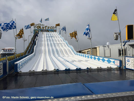 Die M&uuml;nchner Rutschn auf dem Fr&uuml;hlingsfest M&uuml;nchen 2017 (&copy;Foto: Martin Schmitz)